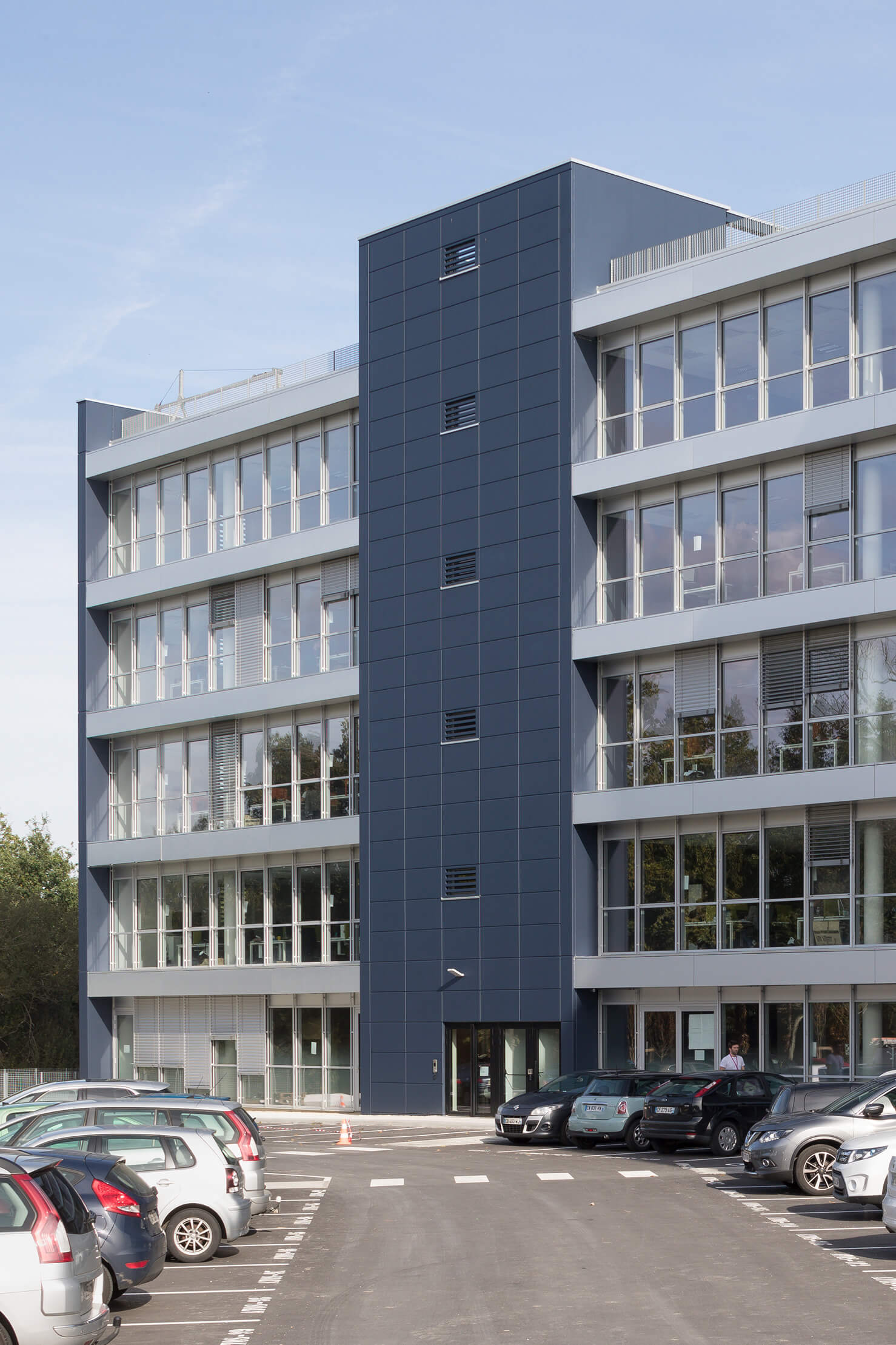 Bâtiment Campus 1 pour Atos par Magellim Développement
