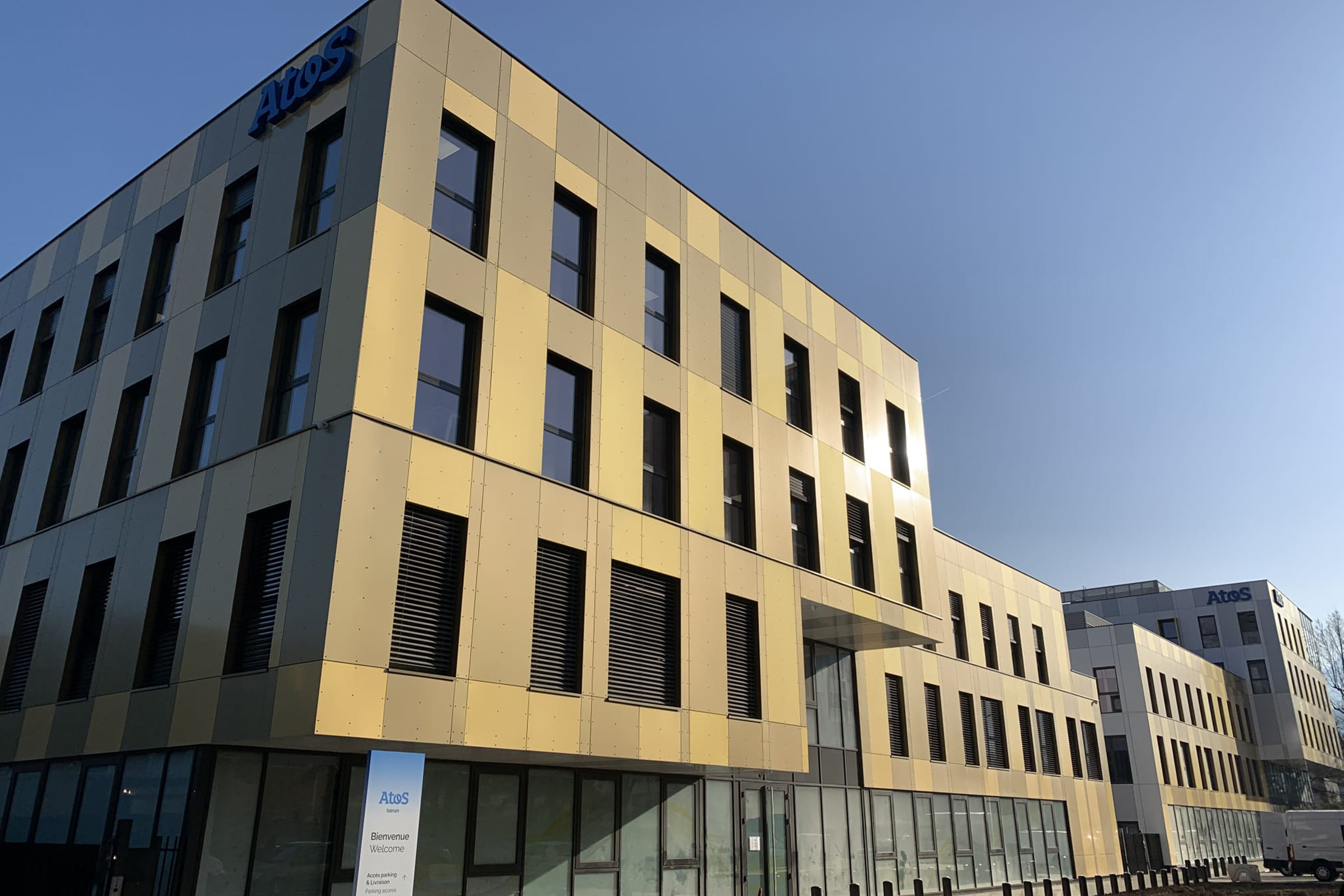 Photo de la façade du projet Iseran - ATOS par Magellim Développement